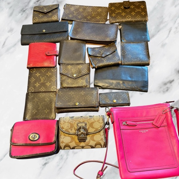 Louis Vuitton and Coach Project Bundle Lot of 19 Wallets and Bags - Picture 1 of 1